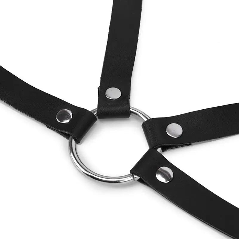 DarkLuxe Harness – Arnés de Pecho Erótico y Lencería Fetish de Alto Impacto